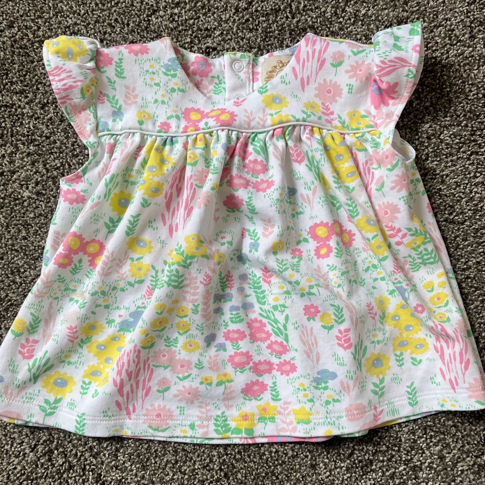 Beaufort Bonnet Company floral flutter sleeve top